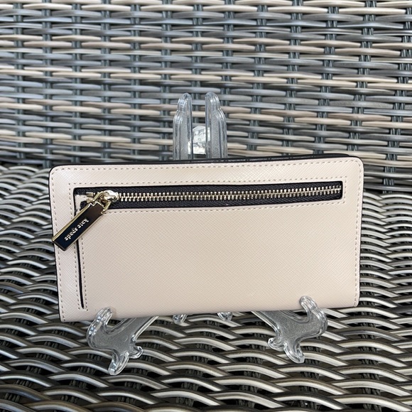 Kate Spade Staci Colorblock Large Slim Bifold Wallet - Picture 12 of 16
